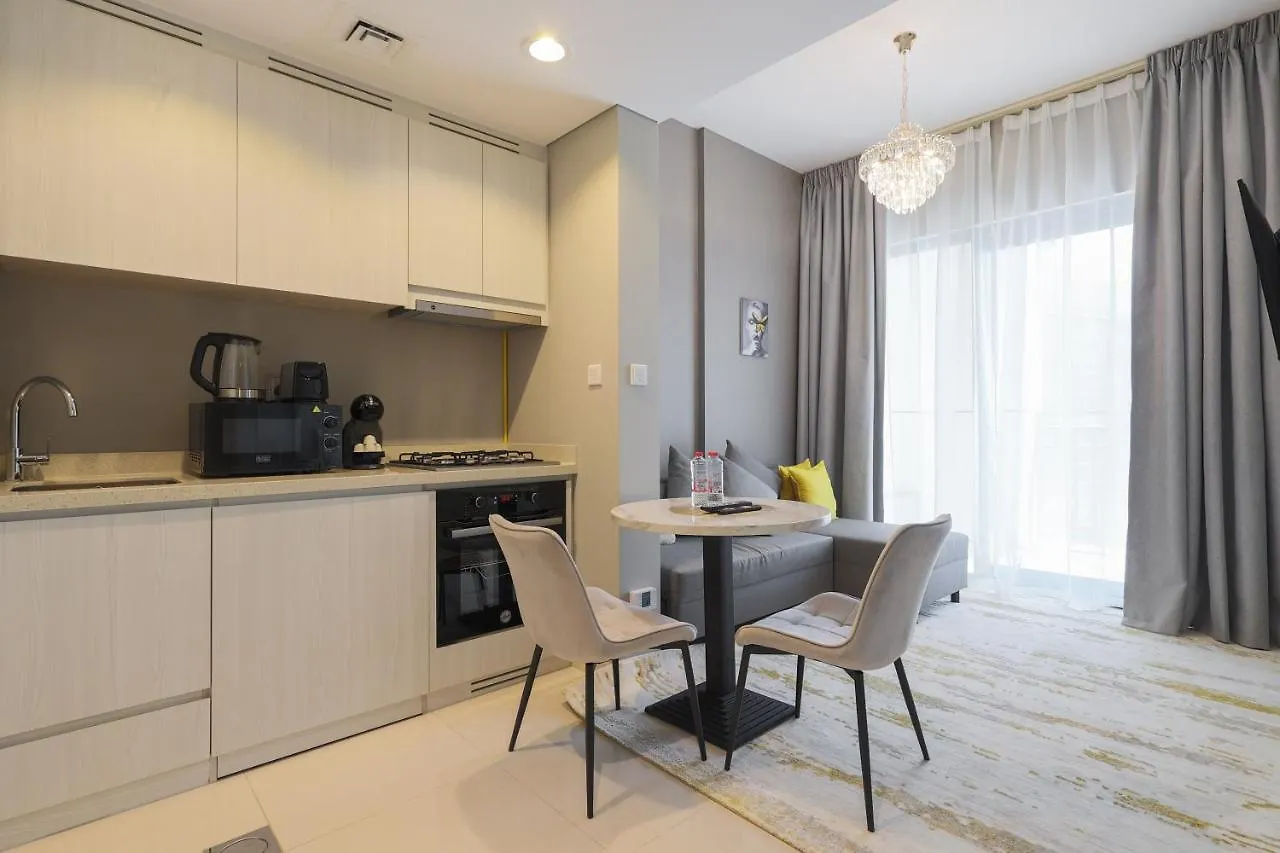 Business Bay 1 Bedroom With Canal View 迪拜 公寓