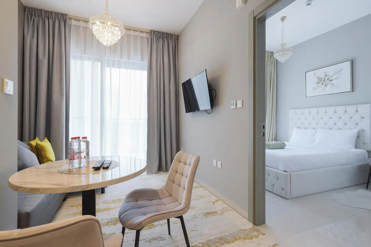 Business Bay 1 Bedroom With Canal View 迪拜 公寓