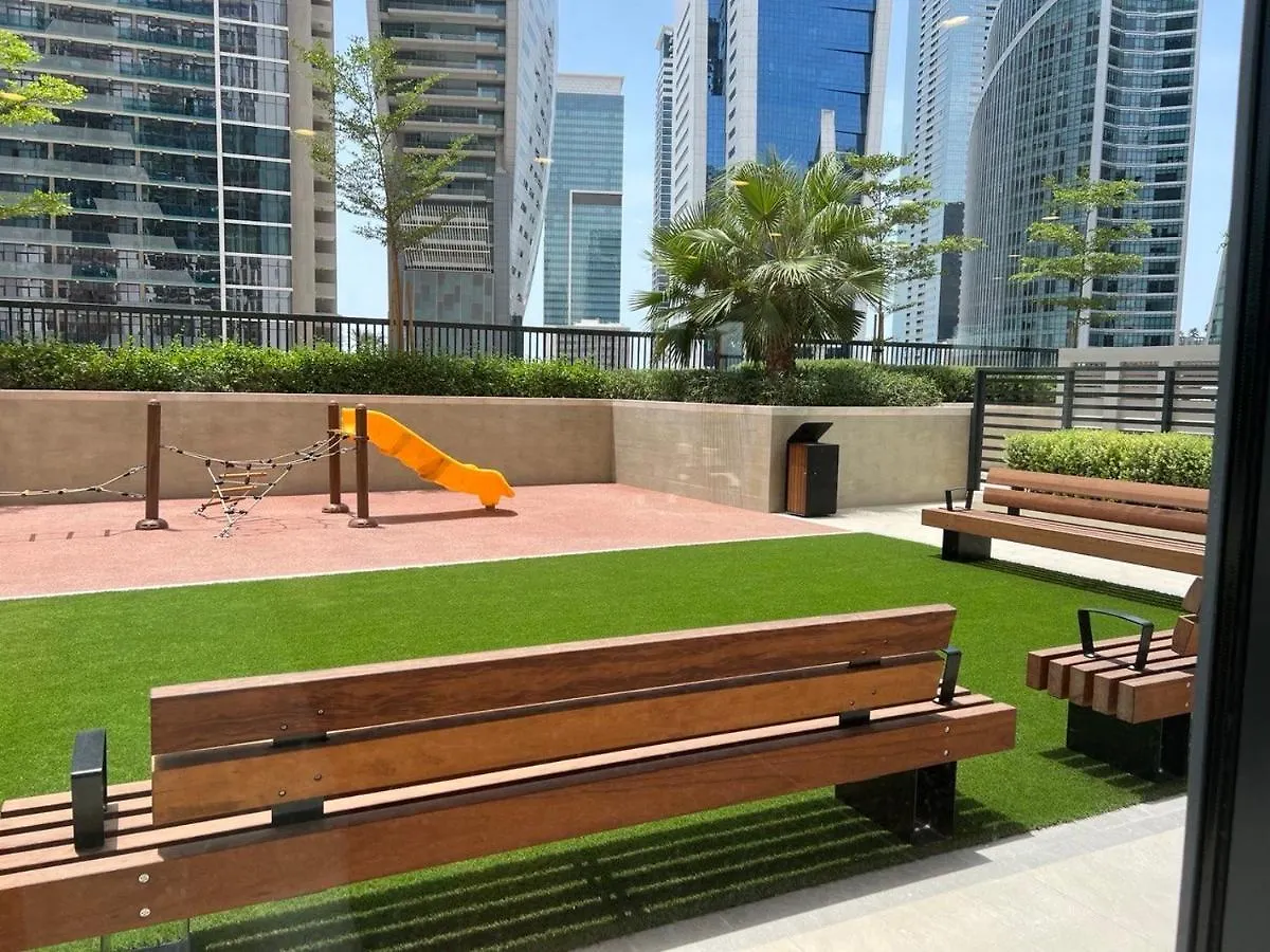 Business Bay 1 Bedroom With Canal View 迪拜 0*,